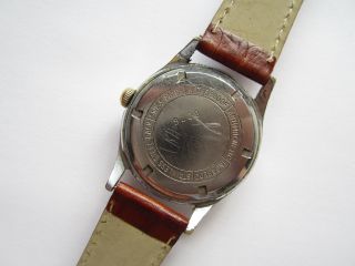 Jura Watch Swiss 40s Gents Size Runs and Keeps Time