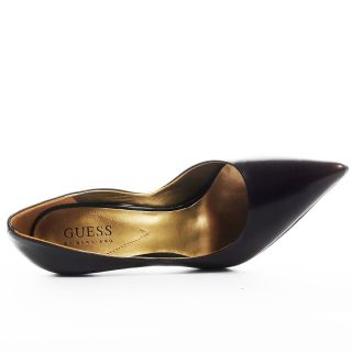 Carrie   Med Brown Lea, Guess, $84.99,