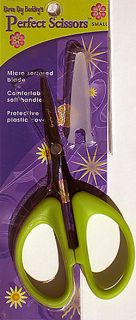 Karen Kay Buckleys Small 4 Perfect Scissors Serrated New Sharp