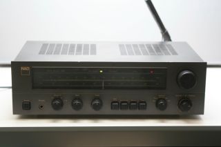 NAD Stereo FM Am Receiver Model 7020