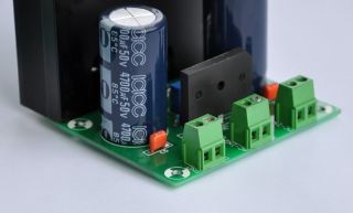 Amps 1 5 to 32V Adjustable Voltage Regulator Module