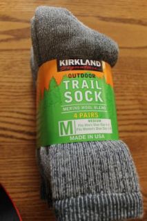 Kirkland Merino Wool Blend Socks 4 Pair Medium Unisex New