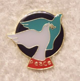 Peace Dove Lapel Pin War Love Olive Branch Pigeon Bird Animal Feather