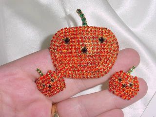Vasari Cool Halloween Pumpkin Pin Earring Set with Swarovski Crystals