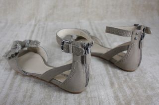 Vera Wang Lavender Beige Canvas Leni Sandals Bow Size 7 5 $225 Ankle