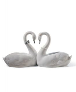 Lladró Endless Love   Collectible Figurines   for the home