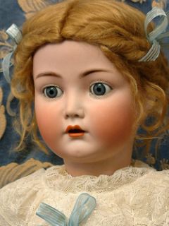 27 Kammer Reinhardt 117n MEIN LIEBLING Antique Doll w/Orig TEEN BODY