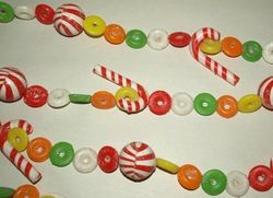 Vintage Christmas Candy Garland Life Savers Round 9