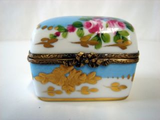 Treasure Perfume Chest Gold Rose Painted 6 Bottles French Limoges Box