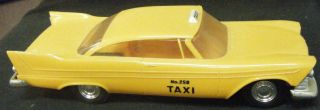1958 Plymouth Fury Taxi RARE Johan 1 25 Scale Promo Model Yellow Cab
