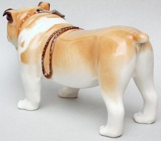 Lomonosov Figurine English Bulldog Looks for You measures 11 H x 4 1