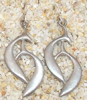 Lovell Des Kantro Harmony Bay Dolphin Pewter Earrings