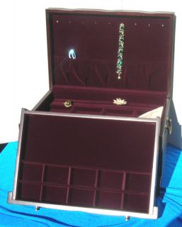 Reed and Barton Stunning Jewelry Chest 664M P PAL New