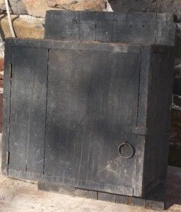 Primitive BARN BOARD WALL CABINET / cupboard mounted shabby antique