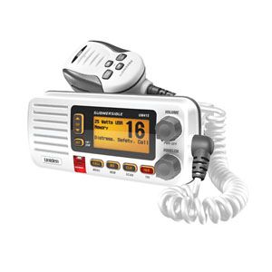 Uniden UM415 VHF Marine Radio