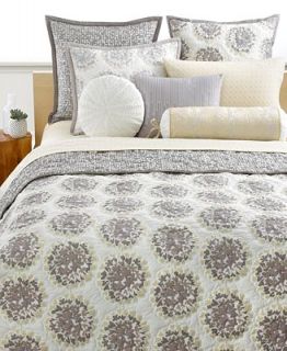 Bed & Bath  Quilts & Bedspreads