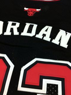 Michael Jordan Chicago Bulls 23 Swingman Black Away Jersey