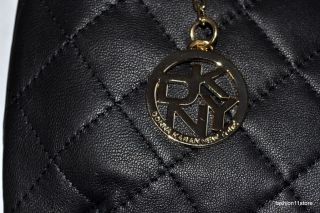 DKNY Quilted Nappa w Modern Lock Handbag Bolsa Sac Väska Handtasche