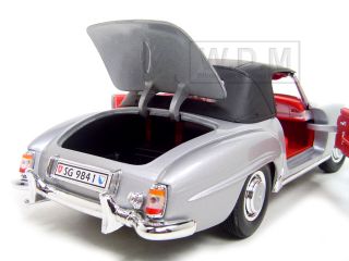 Brand new 118 scale diecast 1955 Mercedes 190SL by Welly.