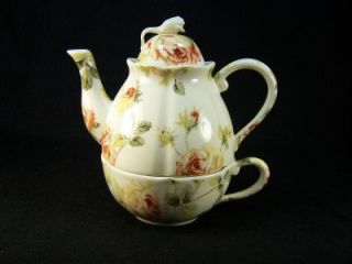 Peppertree Tea Ware Teapot with Cup