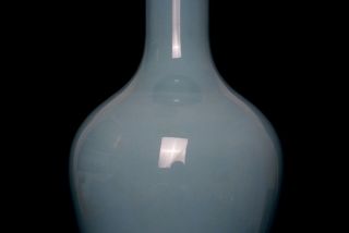 Pair of Antique Chinese 18th C Celadon Glaze Monochrome Vases Marks