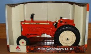 Ertl Allis Chalmers D 19 Highly Detailed Tractor 1 16 New
