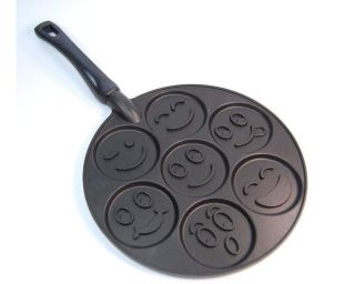 Nordic Ware Pancake Pfanne Smiley Face, Pfannkuchen Pfanne, Eierkuchen