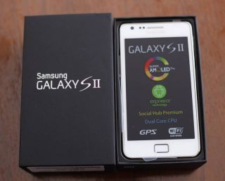 Samsung Galaxy S II GT I9100 16 GB   Ceramic White (Ohne Simlock