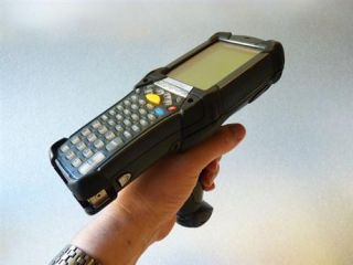 Motorola MC9090, 1D Scanner, 43 Tasten, WLAN, Pistolengriff **