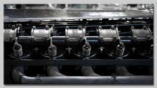 Leinwand Bild BMW Oldtimer Kolben Detail Kunst Bilder Motor Bilder