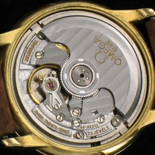 Omega Classic Date Chronometer Kaliber 1120 Automatik in 18 KT Gold