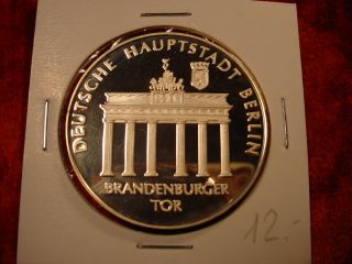 gr. Medal Brandenburger Tor 2001 Deutsche Hauptstadt Berlin 532