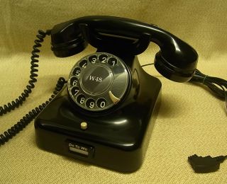 altes Telefon W48 Telephone W 48 Fernsprecher restauriert antik alt