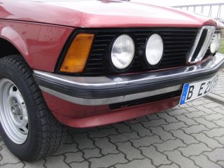 BMW E21 320 / 4 M10 TÜV bis 03.2015 / 144 tkm Oldtimer / Color