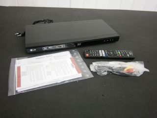 DEFEKT LG BD670 3D Blu ray Player (HDMI, WiFi, DivX zertifiziert, USB