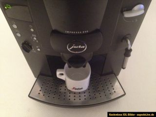 JURA Impressa E40 E 40 Kaffeemaschine Kaffeevollautomat