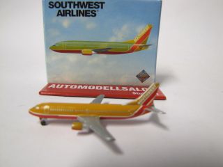 Schabak Flugzeug Metall Boeing 737 300 Southwest Airlines 1 600 x350