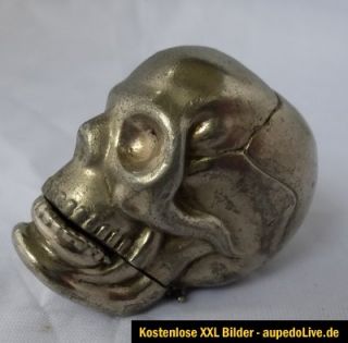 Totenkopf Streichholzbehälter, 20/30er Jahre