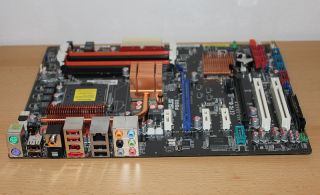 ASUS P5Q3 Rev 1.00G Sockel 775 ATX Mainboard DDR3