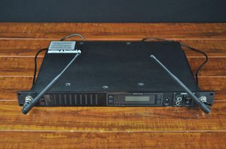 Wireless Microphone Receiver System 782 806 MHz BLOWOUT PRICE