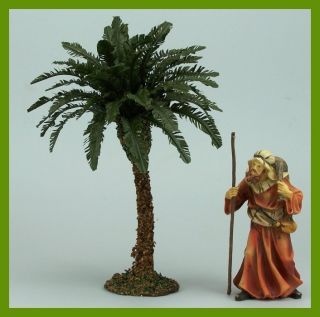 Palme aus Spanien (Puig). Handarbeit. 19 cm. Krippenbotanik. W842