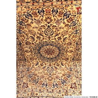 Exklusiver Feiner Handgeknüpfter Perser Teppich Nain mit Seide Iran