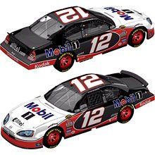 Ryan Newman #12 Mobil 1 / 2007 Charger / 124 Scale