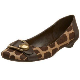 Nine West Womens Clora Flat,Natural/Dk Brown,9.5 M US Shoes