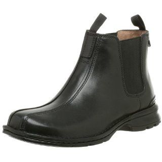 Clarks Mens Highlander Boot,Black,7.5 M Shoes