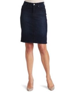 Levis Womens Slimming fit Trouser Skirt, Indigo Velvet