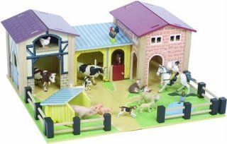 The Farmyard   Wood Farm and Barn Set Toys & Games