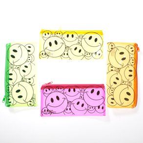 Smiley Face Pencil Cases Toys & Games
