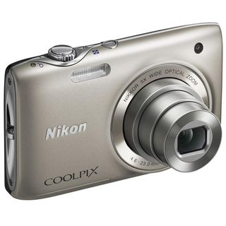 Nikon Coolpix S3100 14MP Silver Digital Camera (Refurbished
