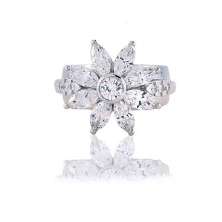 18kt White Gold Marquise Diamond Flower Ring